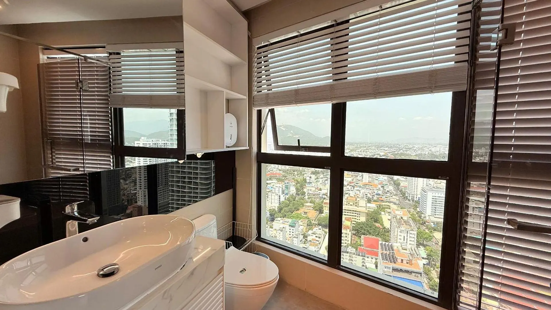 Nhi Nhi Apartment Lotte Mart Nha Trang