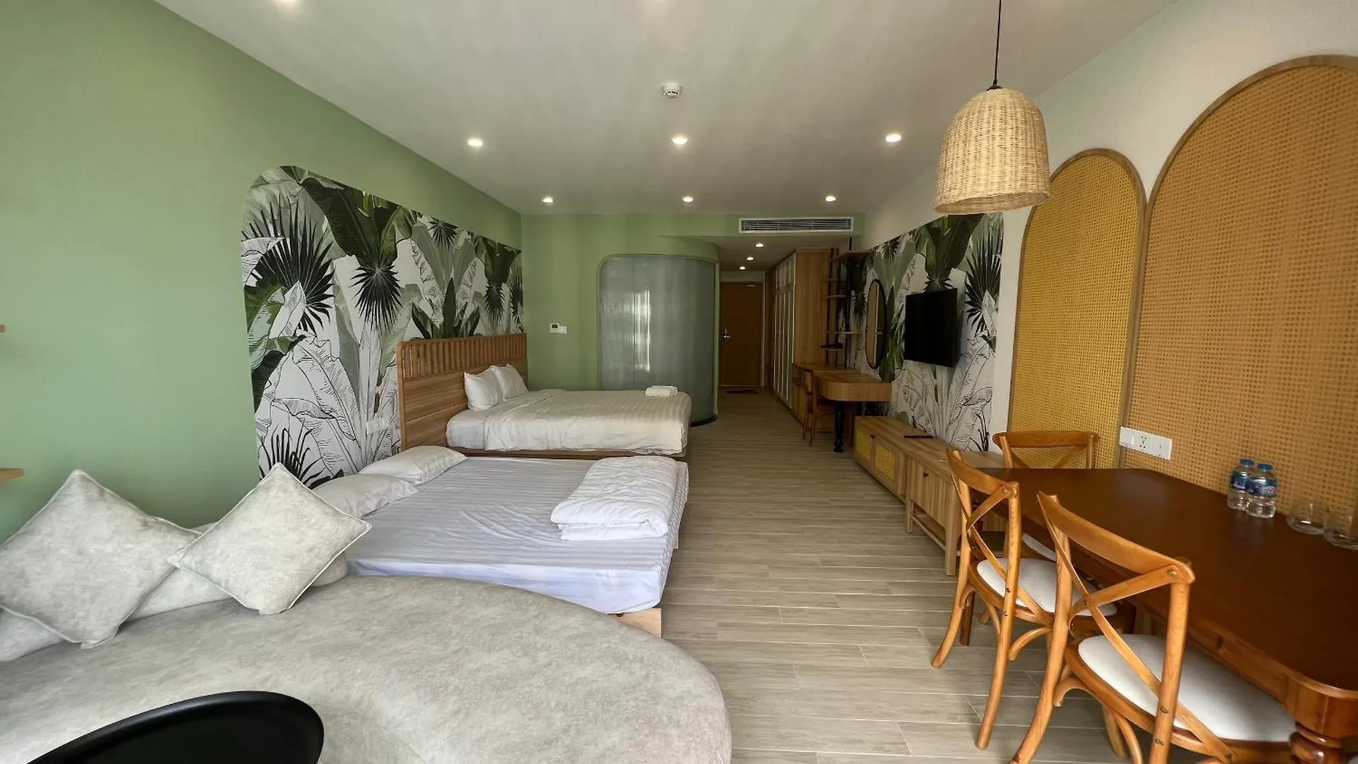 Nhi Nhi Apartment Lotte Mart Nha Trang 0*,